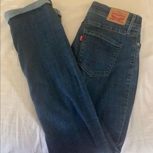 Levi’s 525 jeans size 6